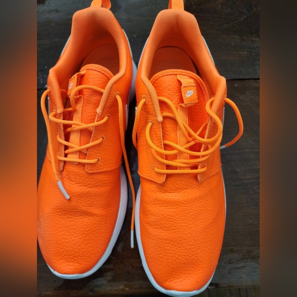 👸👟 Nike Women's 11.5 Roshe One 833928-800 - Picture 3 of 13